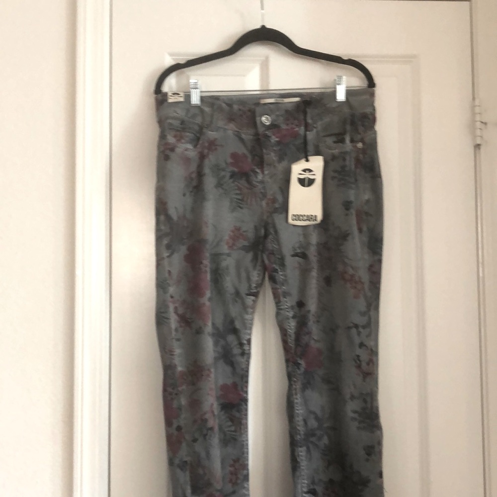 31”  Cocara jeans in floral